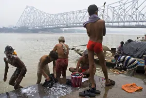 Howrah Bridge (Rabindra Setu) On The River Hooghly A miracle of engineering skill