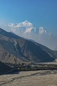 Huge riverbed before the Annapurna mountain range