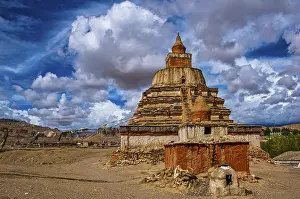 Huge stupa in the kingdom of Guge