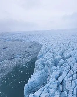 Ice structures, Vatnajokull glacier