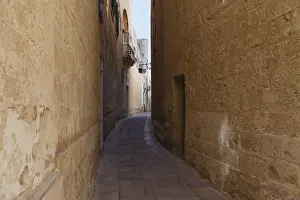 Impressions of the narrow medieval streets of Mdina