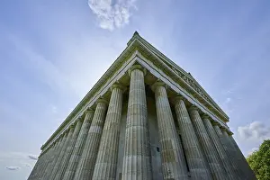 Framed Print : Impressive columned building that stands out against a light-flooded sky Framed Print : Impressive columned building that stands out against a light-flooded sky