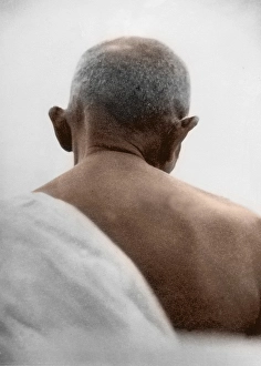 Indian freedom fighters, mahatma gandhi, juhu beach, bombay, maharashtra, india, asia, 1944