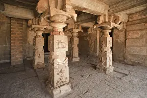 Category Historic EN Prints: Interior of achyutaraya temple