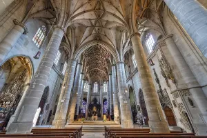 Interior view of the Heilig-Kreuz-Munster in Schwabisch Gmund with its net vault