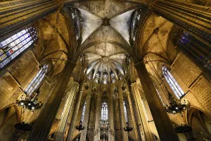 Interior view, La Catedral de la Santa Creu i Santa Eulalia