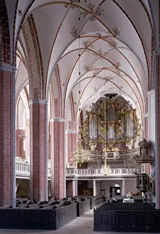 Interior view with a view of the organ