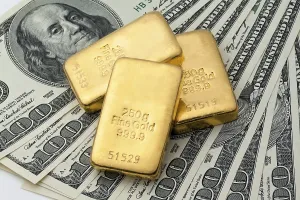 Investment in real gold as gold bars and gold coins