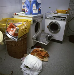 Iserlohn. Symbol photo Washing and drying with machines 1982