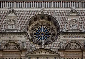 Italy Bergamo 89424 Colleoni Chapel built from 1472 - early 16th century Facade central area with rose window portrait