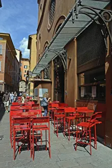 Italy, Bologna, street cafe<br> Italy