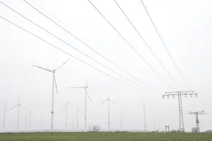 Jacobsdorf wind farm in the fog