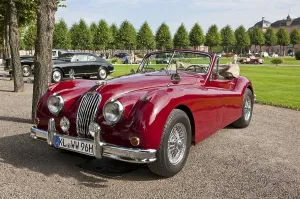 Jaguar XK 140 DHC, built in GB