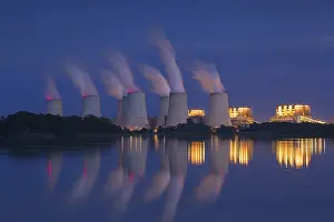 Janschwalde, Jaenschwalde lignite-fired power station at night