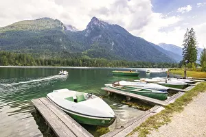 Category Mountain Landscapes Prints: Jetty with boats at Hintersee, with green mountains in the background