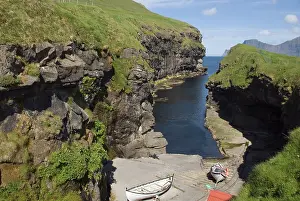 Jetty, Gjogv Gorge, Gjogv, Daladalur