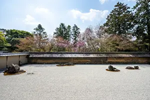 Kare-san-sui Japanese rock garden