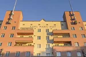 Karl-Marx-Hof residential complex