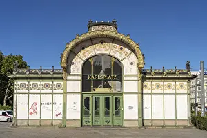 Karlsplatz underground station in Art Nouveau style