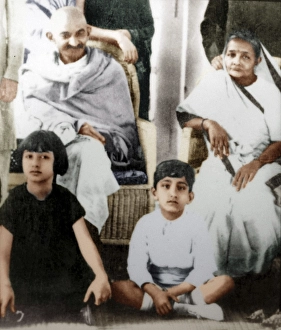 Kasturba Gandhi and Mahatma Gandhi, India, Asia, 1921, Asia