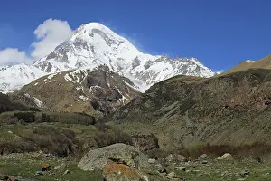Category Mountain Landscapes Prints: Kazbek Volcano, Stepantsminda, Georgia, Asia