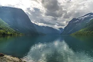 The Kjenndalsbreen is part of the Jostedalsbreen
