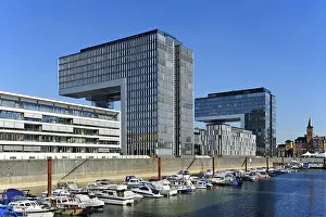 Kranhauser, moderne Architektur am Zollhafen