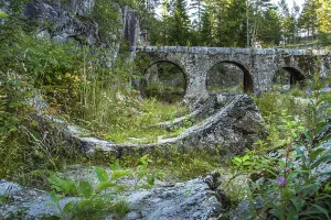 Framed Print : Kringsjaa Kraftverk, old hydroelectric power ruins in Vest-Agder