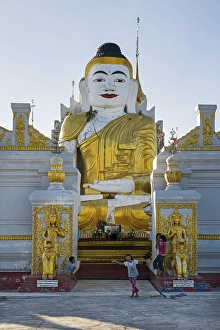 Category Buddhism Prints: Kyauk Phyu Gyi Pagoda, Nanthe, Shan State