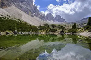 Lago di Lagazuoi, Lagacio, large and small Lagazuoi at the back near Capanna Alpina