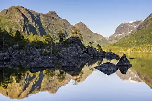 Lake Innerdalsvatna, Innerdalen high valley