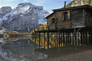 Category Mountain Landscapes Prints: Lake Lake Prags