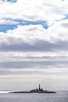 Landegode Fyr lighthouse, EgglesA¸ya skerry