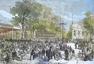 Large folk festival in the city and zoo