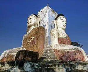 Two large seated Buddhas, Kyaikpun Pagoda