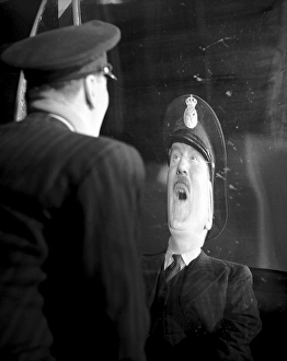 Laughing mirrors 1947. Actor Sigge Furst at the mirror attraction Skrattkammaren at the amusement park Groena Lund