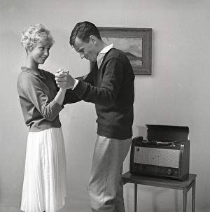 Learning to dance in the 1950s