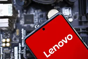 Category Historic EN Prints: Lenovo Logo on smartphone