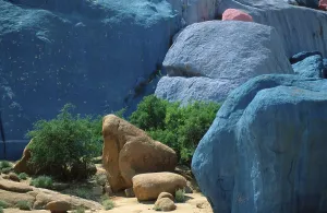 Les Peintures, rocks painted by Belgian painter Jean Verame