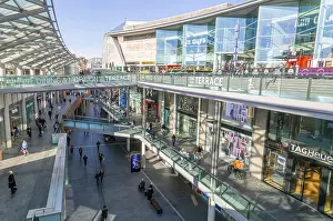 Levels of shops in South John Street shopping centre