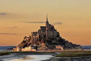 Light mood at Le Mont-Saint-Michel