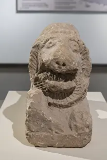 Lion, limestone, 2nd-1st century BC