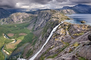 Category Mountain Landscapes Prints: Litlverivassforsen waterfall and Litlverivatnet lake
