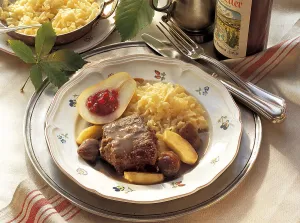 Lucerne-style jugged hare, marinated in red wine