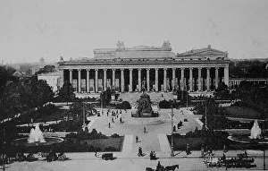 Lustgarten park and Altes Museum Old Museum