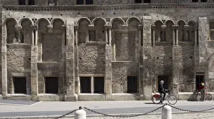 Lyon, Bishop's Palace<br> Lyon, Bishop's Palace