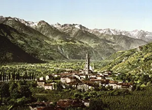 Madonna di Tirana, Tirano