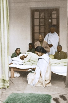 Mahatma Gandhi fasting lying in bed, Birla House, Delhi, India, Asia, January 17, 1947, Asia