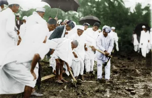 Mahatma Gandhi at foundation stone ceremony, Bombay, Maharashtra, India, Asia, September 7, 1929, Asia