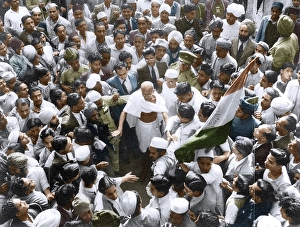 Mahatma Gandhi after meeting British Viceroy, Shimla, Himachal Pradesh, India, Asia, June 24, 1945, Asia